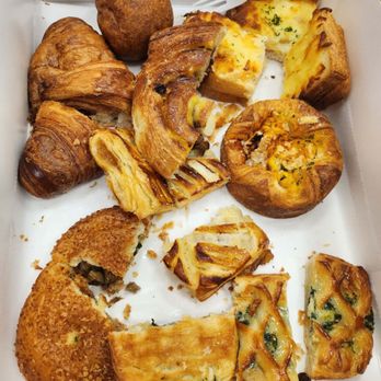 Tous Les Jours - Bakeries Near Me - Queens, New York