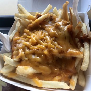 Wienerschnitzel - Chili Cheese Fries my boyfriend and I shared. - Fast Food Near Me - Sacramento, California