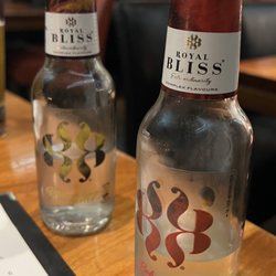 TDQ Steaks Amsterdam - Tonic water yuzu flavor and berry