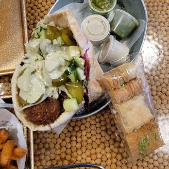 Nish Nush - Red hot sandwich - Vegetarian Near Me - New York, New York