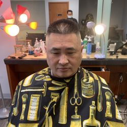 Plaza Barber Shop