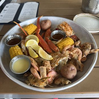 Catch 110 - Shrimp lobster and crab - Seafood Near Me - Biloxi, Mississippi