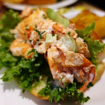 Gettin Crabby At The Crab Barn - Nice big chunks in the lobsta roll - Seafood Near Me - Reading, Pennsylvania