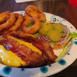 Stoneville Saloon - Burger and onion rings
