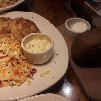 Outback Steakhouse - Steakhouses Near Me - Houston, Texas Outback Steakhouse - Steakhouses Near Me - Houston, Texas