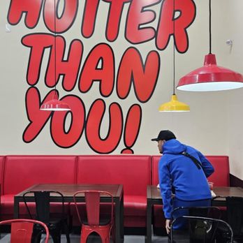 The Red Chickz - Dining area - Chicken Shop Near Me - Fresno, California