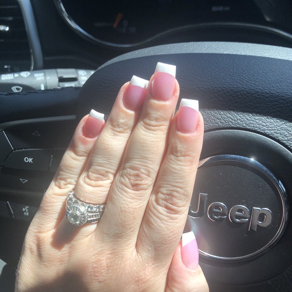 Minaillium - Pink and white full set - Nail Salons Near Me - Valencia, California Minaillium - Pink and white full set - Nail Salons Near Me - Valencia, California
