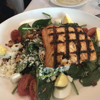 Aldo's Cafe - September 2018 salad with salmon - Italian Near Me - Los Gatos, California