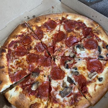 Pizza Port - Half pepperoni, half pepperoni and mushroom - Pizza Near Me - Morro Bay, California Pizza Port - Half pepperoni, half pepperoni and mushroom - Pizza Near Me - Morro Bay, California