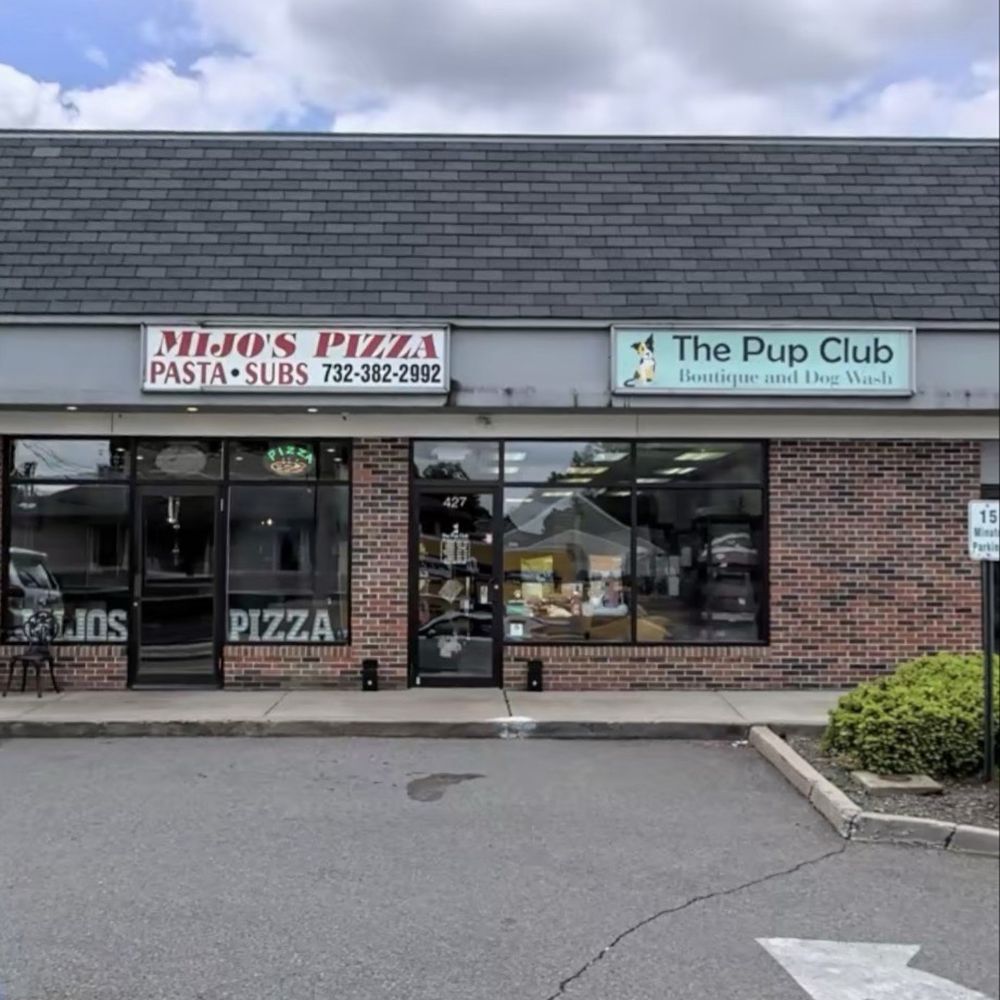 In N Out - Pet Groomers Near Me - Colonia, New Jersey In N Out - Pet Groomers Near Me - Colonia, New Jersey