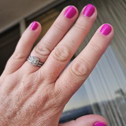 Smile Nail Salon & Massage - Gel mani