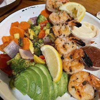 Bear Flag Fish - Small jumbo shrimp plate - Seafood Markets Near Me - Newport Beach, California