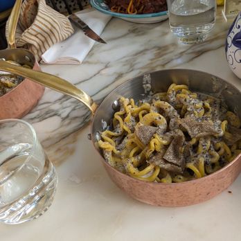 Pink Mamma - La Fameuse Pate a la Truffe - Steakhouses Near Me - Paris, 75