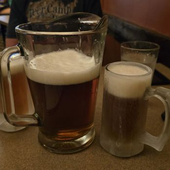 Lisa's Pizzeria - Beer. - Pizza Near Me - Milwaukee, Wisconsin Lisa's Pizzeria - Beer. - Pizza Near Me - Milwaukee, Wisconsin
