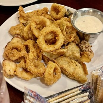 Pappadeaux Seafood Kitchen - Fried Calamari & Octopus (sm) - Seafood Near Me - Fort Worth, Texas Pappadeaux Seafood Kitchen - Fried Calamari & Octopus (sm) - Seafood Near Me - Fort Worth, Texas