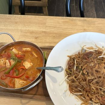 Good Day Thai Kitchen and Cafe - Thai Near Me - Los Angeles, California Good Day Thai Kitchen and Cafe - Thai Near Me - Los Angeles, California