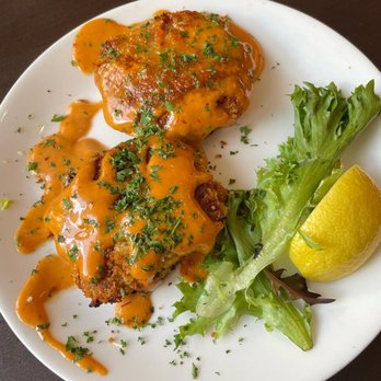 Rockafella's Restaurant - Crab cakes - American Near Me - Salem, Massachusetts