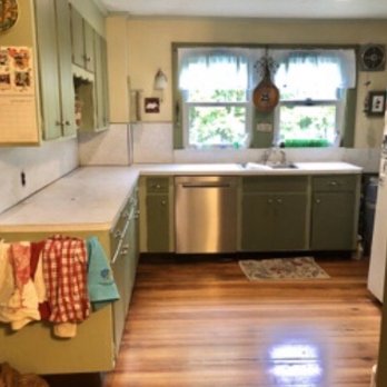 Stone Depot - Old kitchen - Formica butcher job circa 1975. - Countertop Installation Near Me - Dedham, Massachusetts