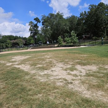 Raising Cane's Dog Park - Dog Park - Dog Parks Near Me - Baton Rouge, Louisiana