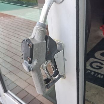 Ford's Garage Sarasota - Door handle - Comfort Food Near Me - Sarasota, Florida Ford's Garage Sarasota - Door handle - Comfort Food Near Me - Sarasota, Florida