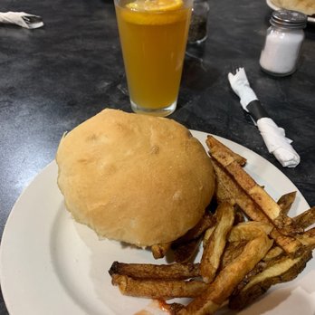 Cedars - Eggplant sandwich & Blue Moon - Restaurants Near Me - New Castle, Pennsylvania