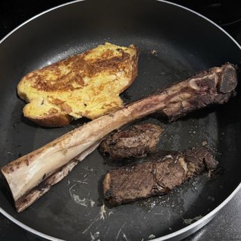 Henry Norman Hotel - Tomahawk bone, steak and Challah French Toast in the morning. Amazing kitchen setup! - Hotels Near Me - Greenpoint, New York