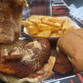 Chikin Drip - 2 Slider with fries (no pickles, no slaw) - Chicken Shop Near Me - Union City, California