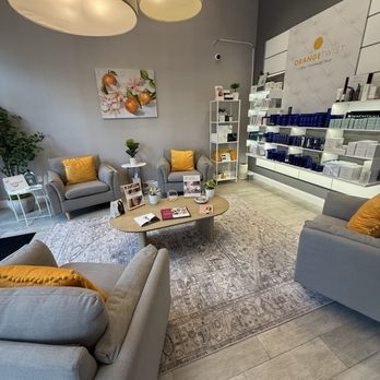 OrangeTwist - Seating area - Medical Spas Near Me - Santa Clara, California OrangeTwist - Seating area - Medical Spas Near Me - Santa Clara, California