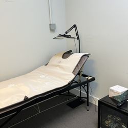 FIT body wrap with light therapy for face