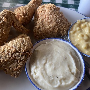 Mia's Table - Fry chicken - American Near Me - Katy, Texas Mia's Table - Fry chicken - American Near Me - Katy, Texas