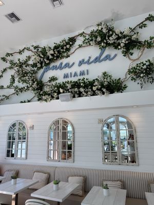 Pura Vida Miami by null