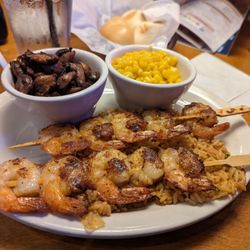 Texas Roadhouse - Shrimp skewers with mushroom and corn - about 19 Dollars