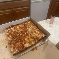 Harters Pizza and Wings - Detroit style hot honey bomb.