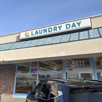 Laundry Day - Outside - Laundromat Near Me - Silverdale, Washington Laundry Day - Outside - Laundromat Near Me - Silverdale, Washington