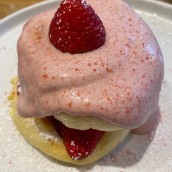 Flipper’s - Strawberry pancake - Pancakes Near Me - New York, New York Flipper’s - Strawberry pancake - Pancakes Near Me - New York, New York