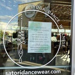 Satori Dancewear - Front door