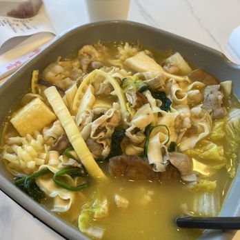 YGF Malatang & Hotpot - Chicken broth base - Noodles Near Me - Dublin, California YGF Malatang & Hotpot - Chicken broth base - Noodles Near Me - Dublin, California