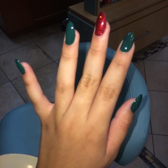 Marina Nails Spa - Christmas nails - Nail Salons Near Me - Venice, California