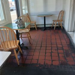 Giovanna's Italian Kitchen - Dining room