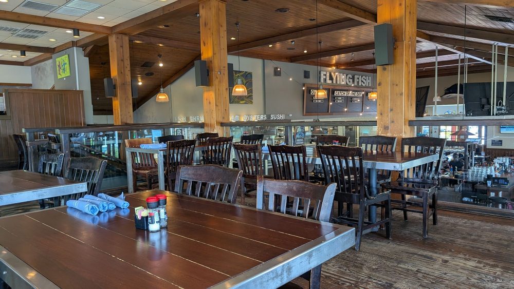 Flying Fish Public Market & Grill