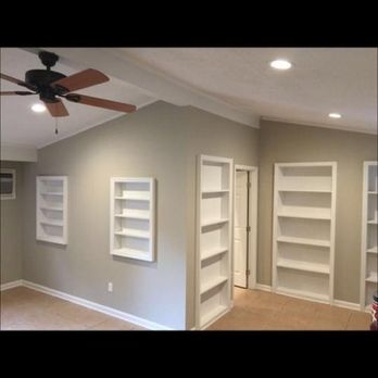 Renovate Memphis - a living room with a ceiling fan - General Contractors Near Me - Cordova, Tennessee Renovate Memphis - a living room with a ceiling fan - General Contractors Near Me - Cordova, Tennessee