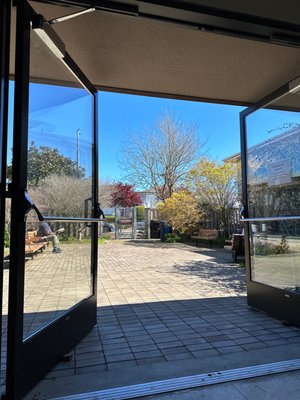 MERCED BRANCH LIBRARY - Updated June 2026 - 60 Photos & 48 Reviews ...