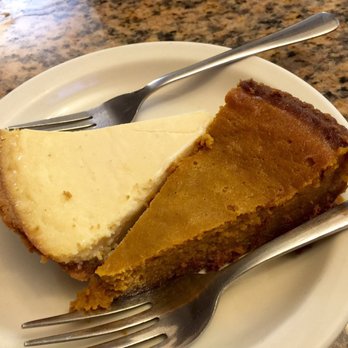 Mo's Restaurant - Complimentary dessert! Awesome! - Haitian Near Me - Key West, Florida
