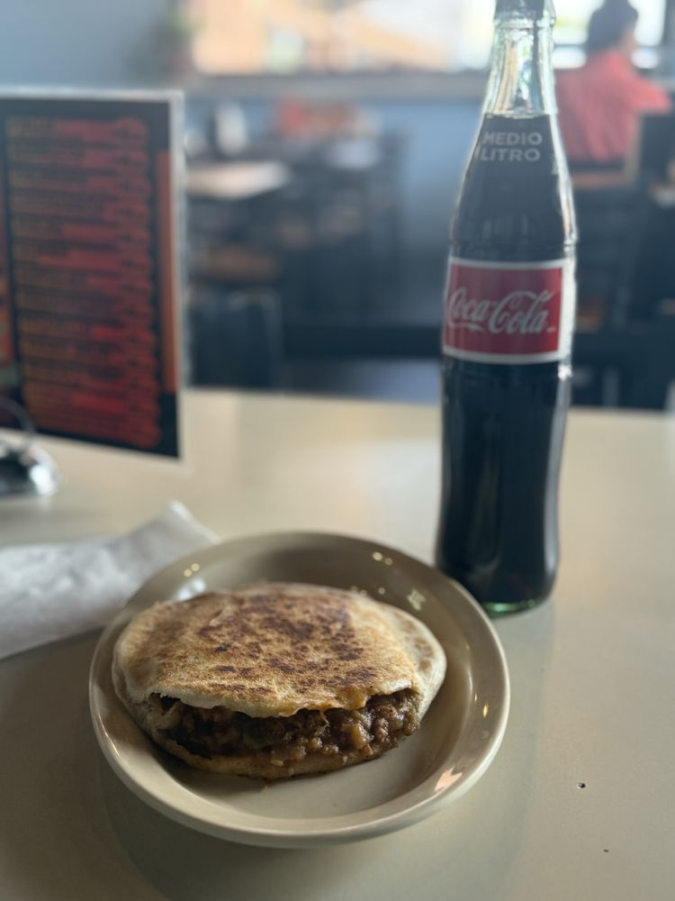 Gorditas El Atoron