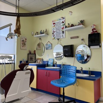 For Kids Dentist - Inside - Pediatric Dentists Near Me - Cypress, California For Kids Dentist - Inside - Pediatric Dentists Near Me - Cypress, California