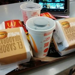 Mc Donald's - 2X1 McPollo con Club Personal