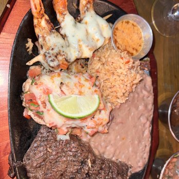 Lupe Tortilla Mexican Restaurant - Mixed grill - Tex-Mex Near Me - Humble, Texas