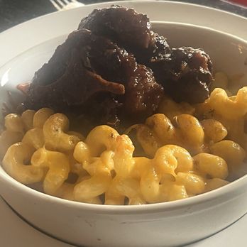 Social Corner - Oxtail and Macaroni - New American Near Me - Jamaica, New York Social Corner - Oxtail and Macaroni - New American Near Me - Jamaica, New York