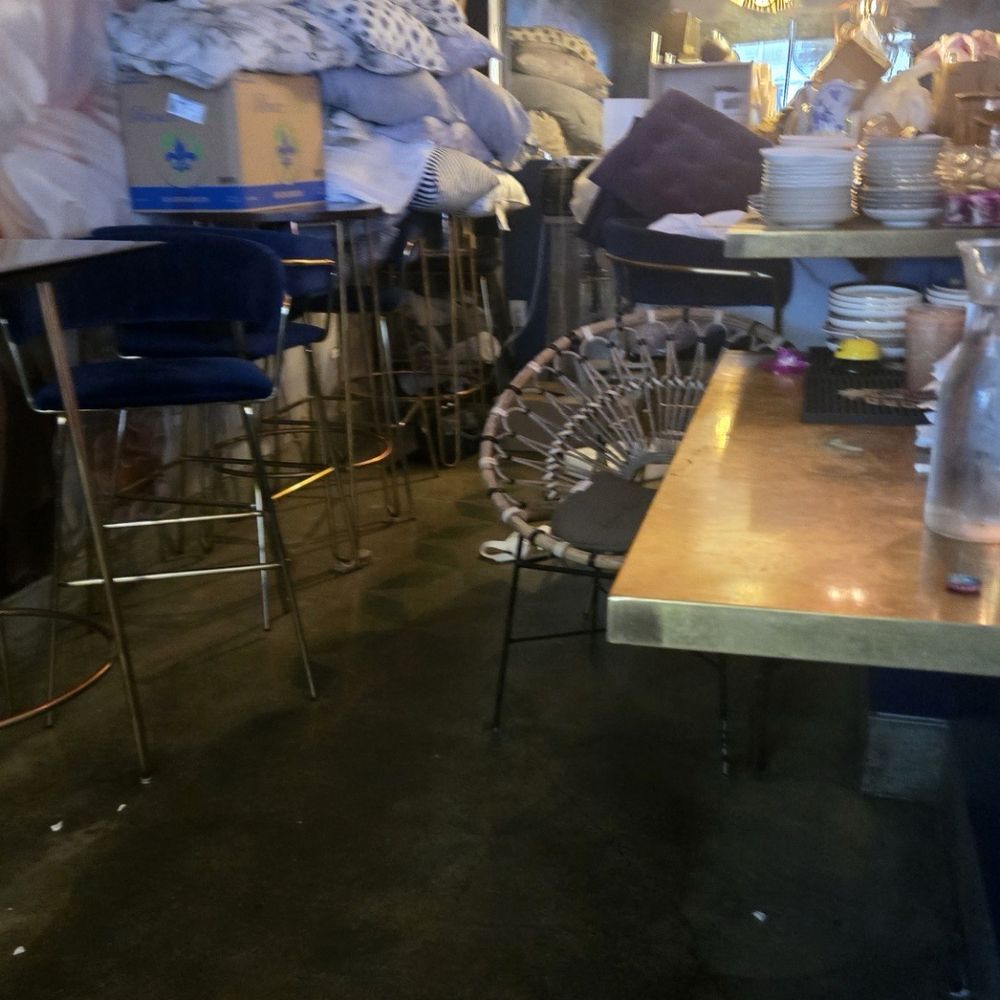 Lady Byrd Cafe - This was in the bar area and after they cleared stuff off - New American Near Me - Los Angeles, California Lady Byrd Cafe - This was in the bar area and after they cleared stuff off - New American Near Me - Los Angeles, California