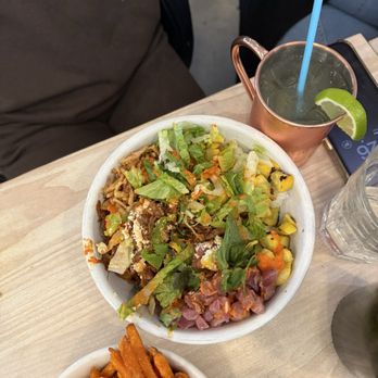 Westville Williamsburg - Shredded Beef Rice Bowl - Salad Near Me - Brooklyn, New York Westville Williamsburg - Shredded Beef Rice Bowl - Salad Near Me - Brooklyn, New York
